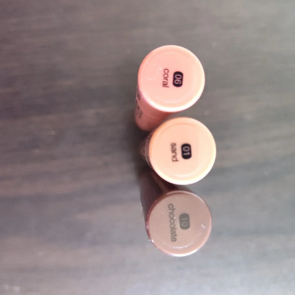 Sephora lip crayon pencils Coral Chocolate Sand cosmetics beauty glamorous fun